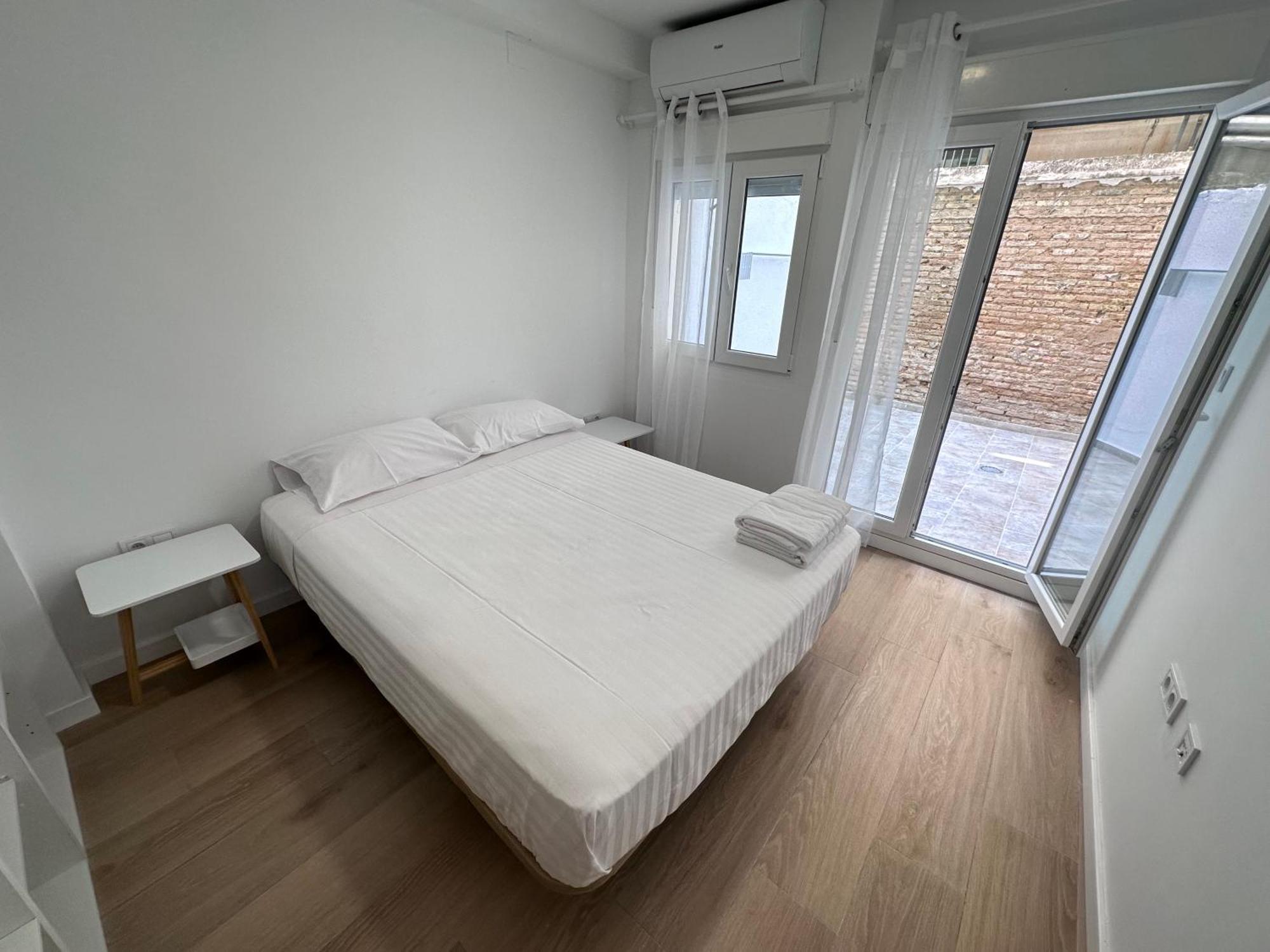 Artes Y Oficios Apartaments Ab Valence Extérieur photo